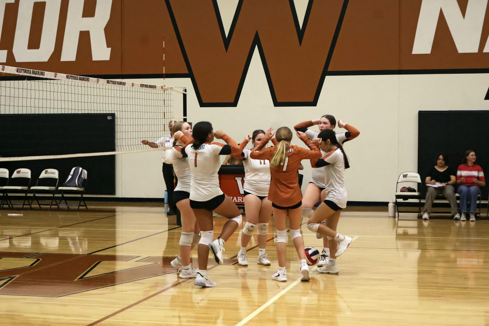 Freshman Volleyball Suffers Devastating Loss Against Cedar Ridge 2-0