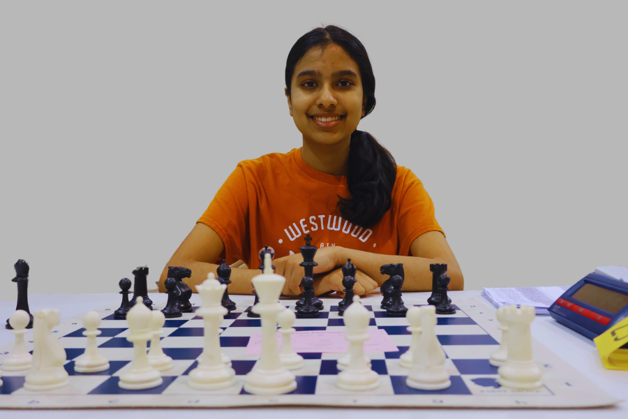 Chess and Community: Chess Club’s Sanmita Hosur ‘28 Aids Student with Cerebral Palsy at Tournament